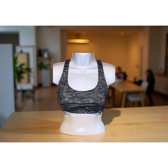 Victoria’s Secret Victoria Sport Heatherd Gray CrossBack Sports Bra Size Small - Picture 1 of 5